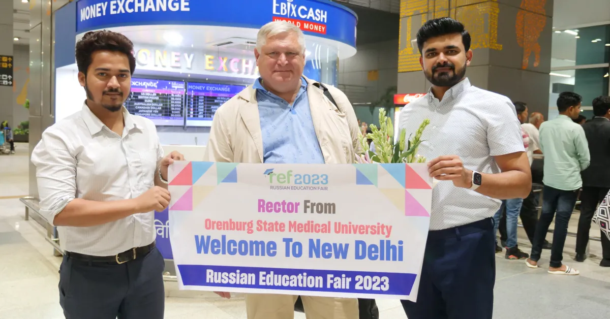 Rector of Orenburg State Medical University Bolsters Educational Ties with India during Russian Education Fair